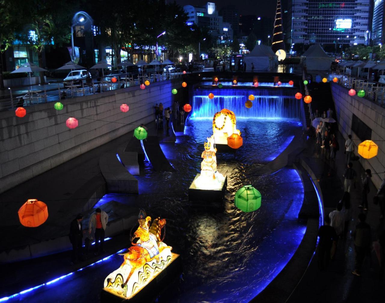 โรงแรมนาโฟเร โรงแรม 3*