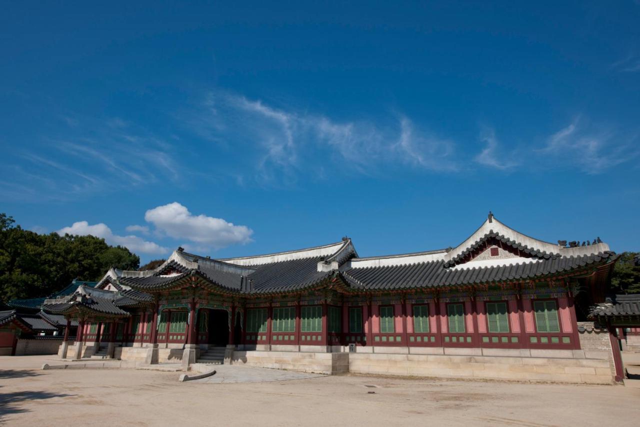 โรงแรม โรงแรมนาโฟเร 3*